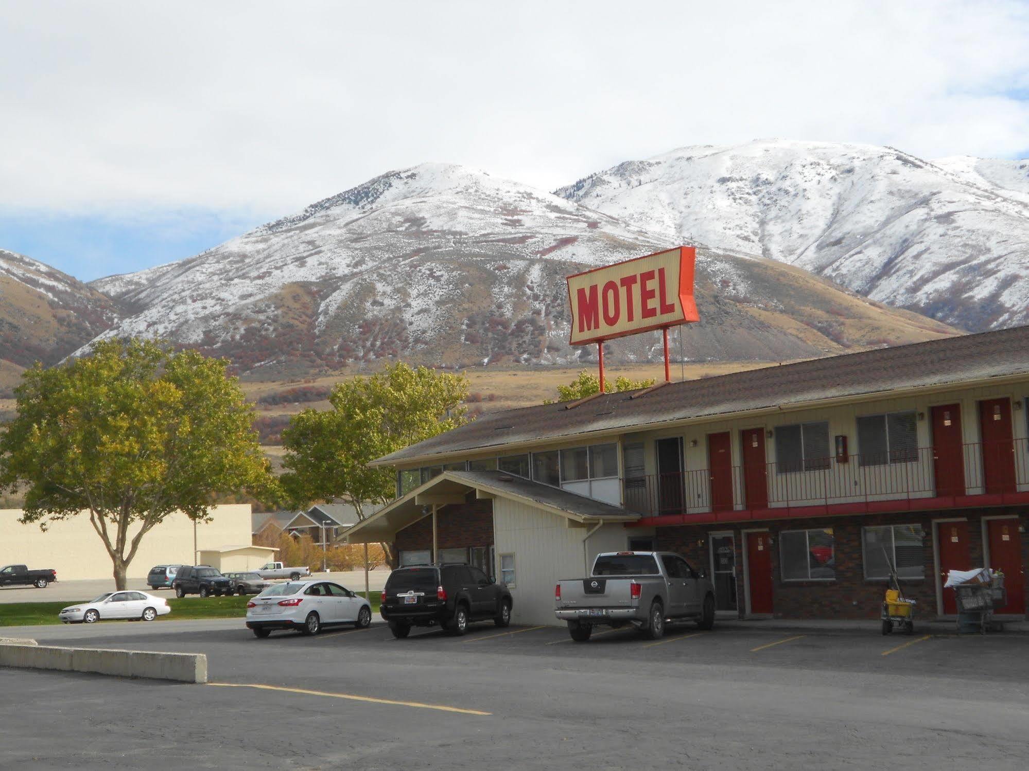 Galaxie Motel Brigham City Kültér fotó